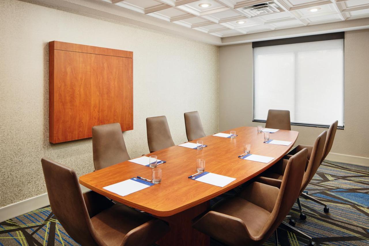 Holiday Inn Express & Suites Jacksonville South East - Medical Center Area By Ihg Extérieur photo